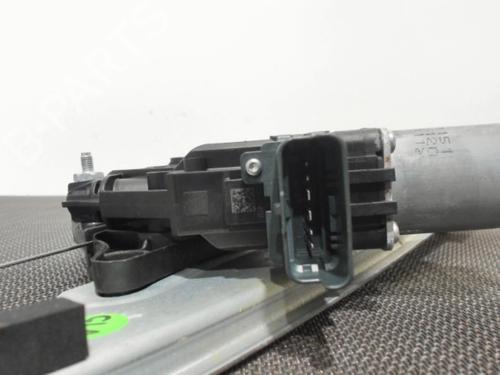 Used Rear right window mechanism Rear right window mechanism RENAULT MEGANE IV Hatchback (B9A/M/N_) 1.5 dCi 110 (B9A3) (110 hp) 28410921 28410921