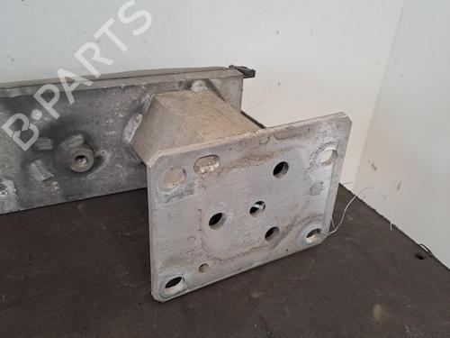 Used Front bumper reinforcement Front bumper reinforcement 39242407 39242407