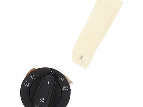 Forlygtekontakt Forlygtekontakt VW POLO V (6R1, 6C1) 1.4 TDI (90 hp) 33802952 33802952