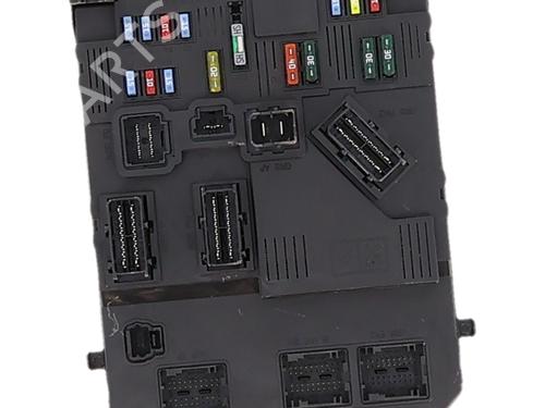 Used Fuse box Fuse box CITROËN XSARA PICASSO (N68) 1.6 HDi (109 hp) 40056197 40056197