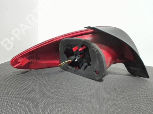 Right taillight PEUGEOT 206+ (2L_, 2M_) 1.4 HDi eco 70 | BP28399797C35 