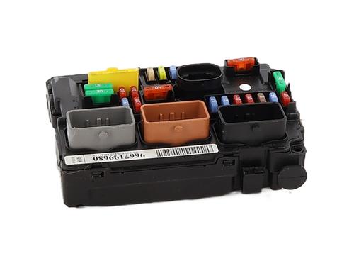 Used Fuse box CITROËN C3 II (SC_) 1.2 VTi 82 (82 hp) 31365497
