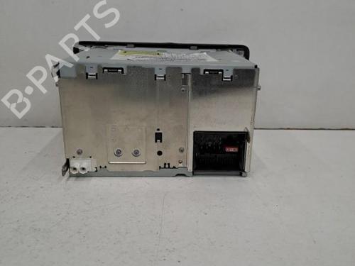 Used Radio AUDI A3 (8P1) 1.9 TDI (105 hp) 28407321