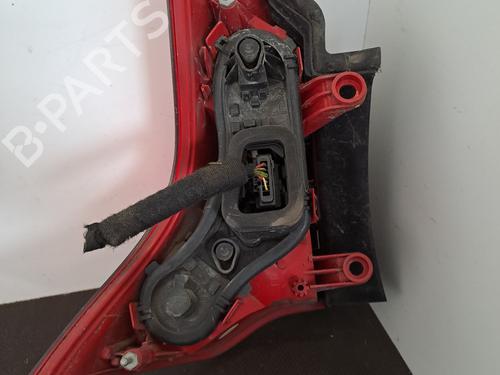 Used Right taillight Right taillight 28389967 28389967