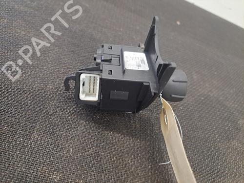 switch-renault-scenic-ii-jm01_-2003-2004-2005-2006-2007-2008-2009-2010-28599982 main image