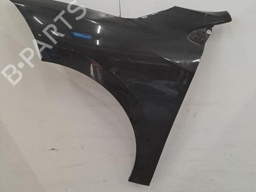 left-front-fenders-renault-megane-iii-hatchback-bz01_-b3_-2008-31356991 main image