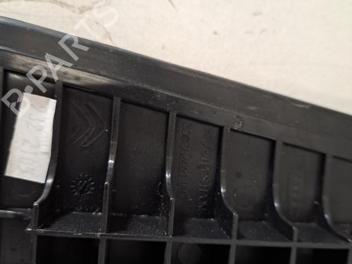 Used Luggage compartment floor Luggage compartment floor CITROËN C4 Grand Picasso II (DA_, DE_) 1.6 HDi / BlueHDi 115 (115 hp) 28392295 28392295