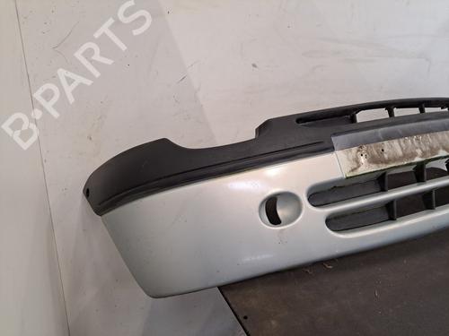 Paragolpes delantero RENAULT TWINGO I (C06_) 1.2 16V (C060) (60 hp) 32630702