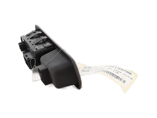 Used Left front window switch Left front window switch PEUGEOT 3008 I MPV (0U_) 1.6 HDi (114 hp) 32302172 32302172