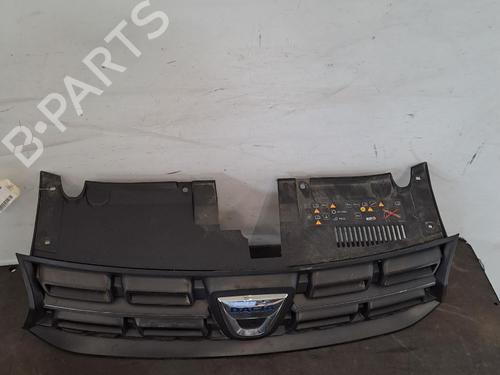 grille-dacia-sandero-ii-2012-39939942 main image