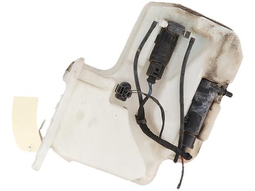 Used Windscreen washer tank Windscreen washer tank 37470552 37470552