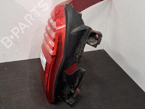 Left taillight PEUGEOT 5008 (0U_, 0E_) 2.0 HDi 150 / BlueHDi 150 | BP28401899C34 