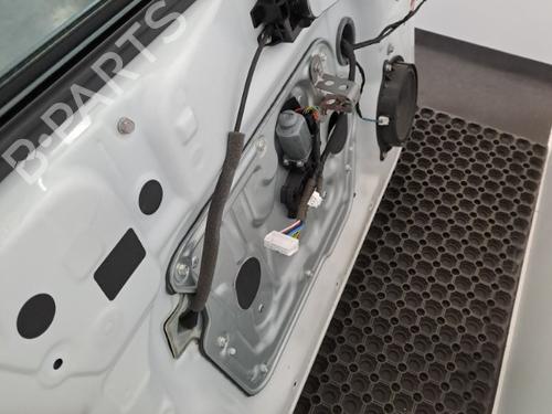 Left front door NISSAN QASHQAI I (J10, NJ10) 1.6 | BP28398783C2 