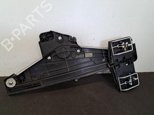 Used Rear left window mechanism Rear left window mechanism DS DS 3 / DS 3 CROSSBACK (UR_, UC_, UJ_) 1.5 BlueHDi 130 (UCYHZR) (130 hp) 28389779 28389779