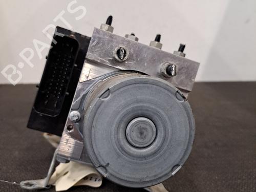 Used ABS pump BMW X1 (E84) sDrive 18 d (143 hp) 28398522