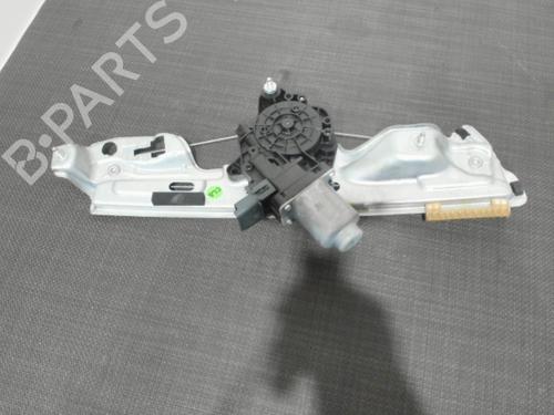 Rudehejsemekanisme Højre bagtil RENAULT MEGANE IV Hatchback (B9A/M/N_) 1.5 dCi 110 (B9A3) (110 hp) 28410921
