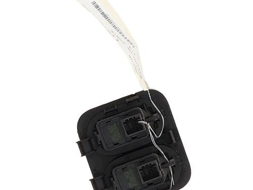 Used Switch Switch PEUGEOT 1007 (KM_) 1.4 HDi (68 hp) 33304317 33304317