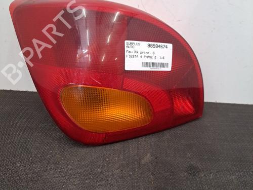 Used Left taillight FORD FIESTA IV (JA_, JB_) 1.6 16V Sport (103 hp) 28404638
