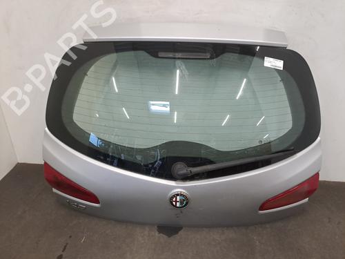 Used Tailgate ALFA ROMEO 147 (937_) 1.9 JTDM 8V (937.AXD1A, 937.AXU1A, 937.BXU1A) (120 hp) 28403661