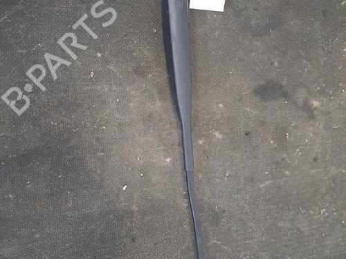 Used Front windshield wiper arm FIAT 500 (312_) 1.2 (312AXA1A) (69 hp) 30169215