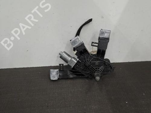 Used Rear wiper motor Rear wiper motor PEUGEOT 308 SW II (LC_, LJ_, LR_, LX_, L4_) 1.6 HDi / BlueHDi 115 (LCBHXM, LCBHXT) (115 hp) 28396475 28396475