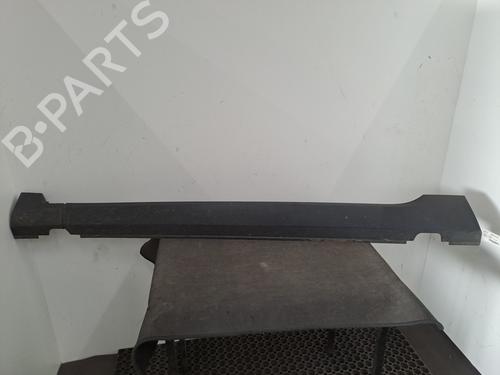 Used Left sideskirt PEUGEOT 2008 I (CU_) 1.6 HDi (114 hp) 28401522