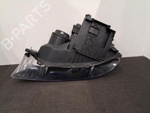 Used Right headlight ALFA ROMEO 156 Sportwagon (932_) 2.4 JTD (932BXF00) (175 hp) 28390921