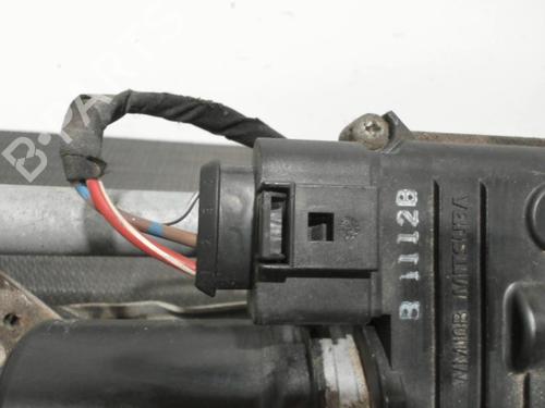 Used Front wiper motor Front wiper motor VW SCIROCCO III (137, 138) 2.0 TDI (140 hp) 28410857 28410857