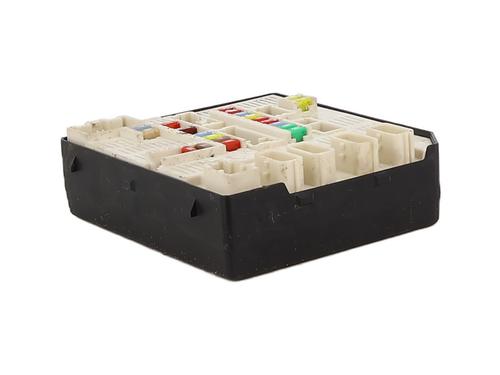 Fuse box RENAULT LAGUNA III (BT0/1) 2.0 dCi (BT01, BT08, BT09, BT0E, BT0K, BT12, BT1C, BT1D,... | BP32756624E1 - Image 3