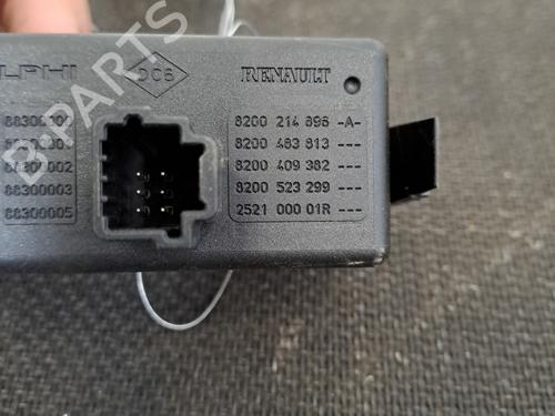 Used Warning switch Warning switch RENAULT CLIO III (BR0/1, CR0/1) 1.2 16V (BR02, BR0J, BR11, CR02, CR0J, CR11) (75 hp) 28403199 28403199