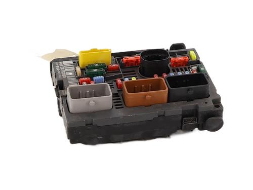 Used Fuse box PEUGEOT PARTNER Tepee 1.6 HDi (112 hp) 31300644