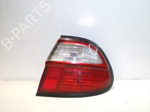 Piloto trasero derecho Piloto trasero derecho NISSAN ALMERA I (N15) 2.0 D (75 hp) 36496657 36496657