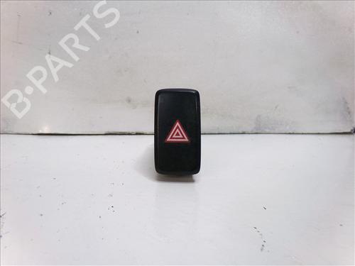 warning-switch-kia-ceed-jd-2012-2013-2014-2015-2016-2017-2018-24559488 main image