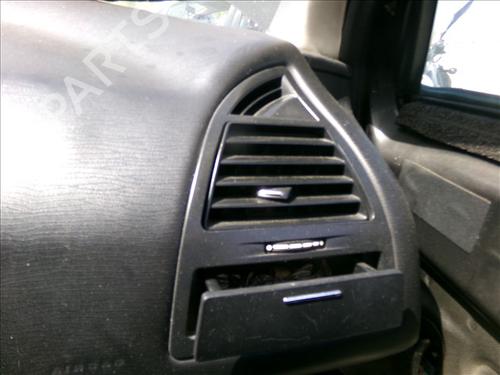 Used Air vent Air vent CITROËN C4 Coupe (LA_) 1.6 HDi (109 hp) 27625244 27625244