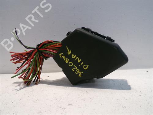 Fuse box AUDI A4 B6 (8E2) 2.0 | BP24859211E1 - Image 3