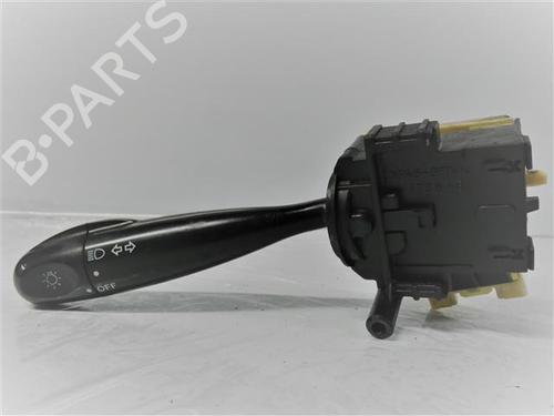 Used Headlight switch Headlight switch TOYOTA YARIS (_P1_) 1.0 (SCP10_, SCP10R) (68 hp) 24556677 24556677