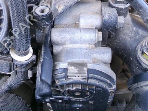 Used Throttle body Throttle body RENAULT CAPTUR II (HF_) TCe 140 (HFN0) (140 hp) 33423808 33423808