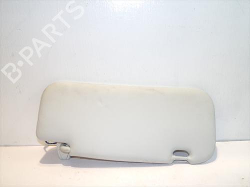 left-sun-visor-fiat-500x-334_-2014-37282410 main image