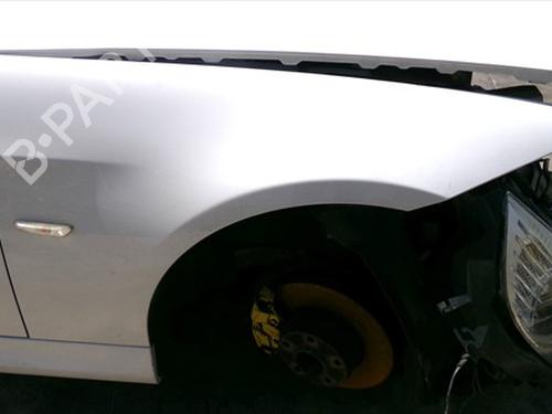 right-front-fenders-bmw-3-e90-2004-2005-2006-2007-2008-2009-2010-2011-2012-38983377 main image