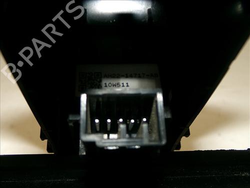 Left rear window switch LAND ROVER DISCOVERY IV (L319) 3.0 SDV6 4x4 | BP24557309I29 - Image 4