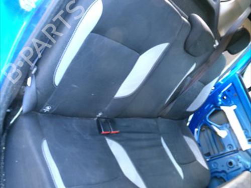 Banco traseiro Banco traseiro DACIA SANDERO II 1.5 dCi (90 hp) 36664270 36664270