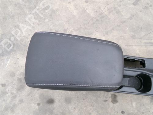 Accoudoir central Accoudoir central OPEL ASTRA K (B16) 1.6 CDTi (68) (110 hp) 34365556 34365556