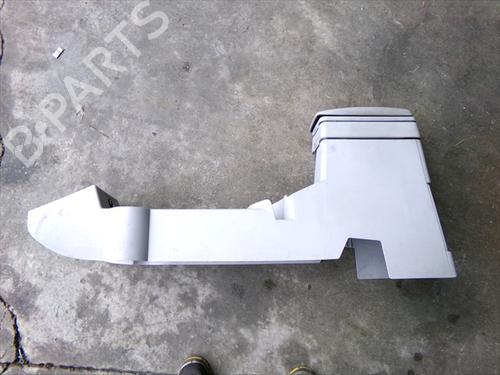Used Armrest / Center console Armrest / Center console CHRYSLER PT CRUISER (PT_) 1.6 (116 hp) 32281737 32281737