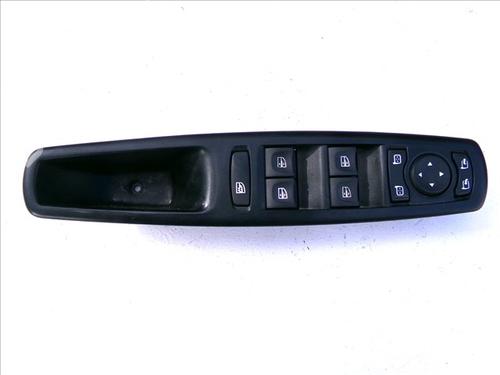 Used Left front window switch Left front window switch RENAULT MEGANE III Hatchback (BZ0/1_, B3_) 1.2 TCe (BZ2B, BZ11) (116 hp) 29052297 29052297