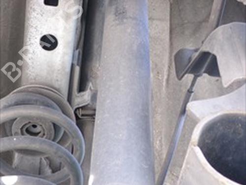 Used Right rear shock absorber Right rear shock absorber NISSAN JUKE (F15) 1.5 dCi (110 hp) 33265247 33265247