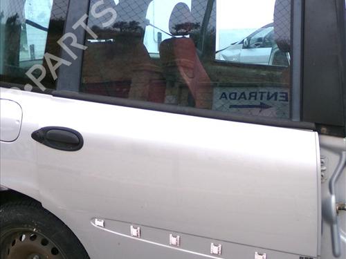 Dør højre bagtil Dør højre bagtil FIAT MULTIPLA (186_) 1.9 JTD 105 (186AXB1A) (105 hp) 30187111 30187111