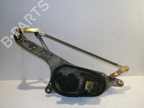 Used Front wiper motor Front wiper motor RENAULT LAGUNA II (BG0/1_) 1.9 dCi (BG1A, BG1W, BG0G) (110 hp) 32208107 32208107