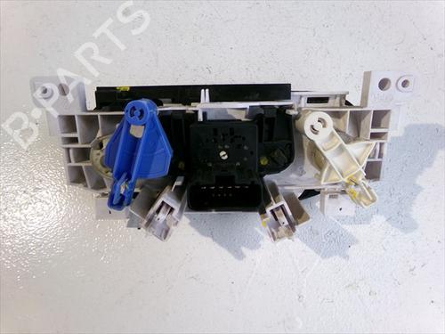Climate control DACIA SANDERO 1.5 dCi | BP31942811I5 - Image 2