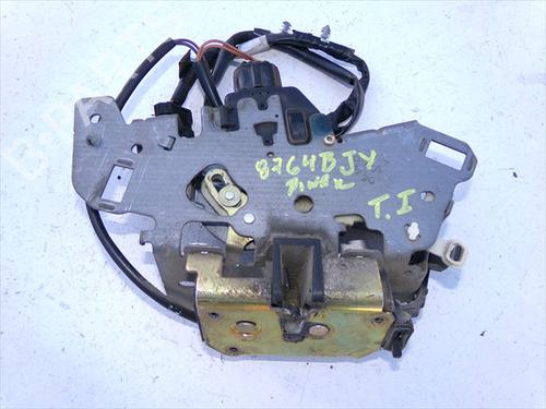 Venstre bagtil lås Venstre bagtil lås CHRYSLER VOYAGER IV (RG, RS) 2.5 CRD (141 hp) 33423214 33423214