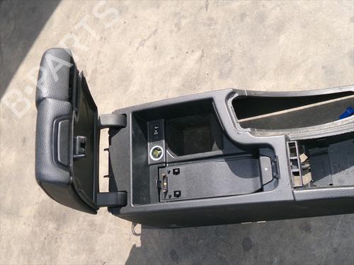 Armrest / Center console BMW 3 (E90) 318 d | BP38983381I20 - Image 2